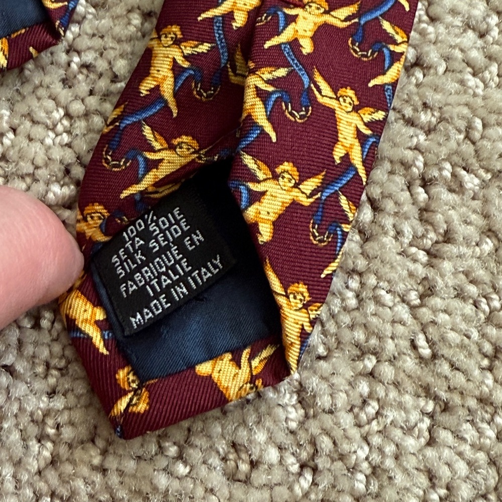 Chanel silk tie with chain - Picture 4 of 6